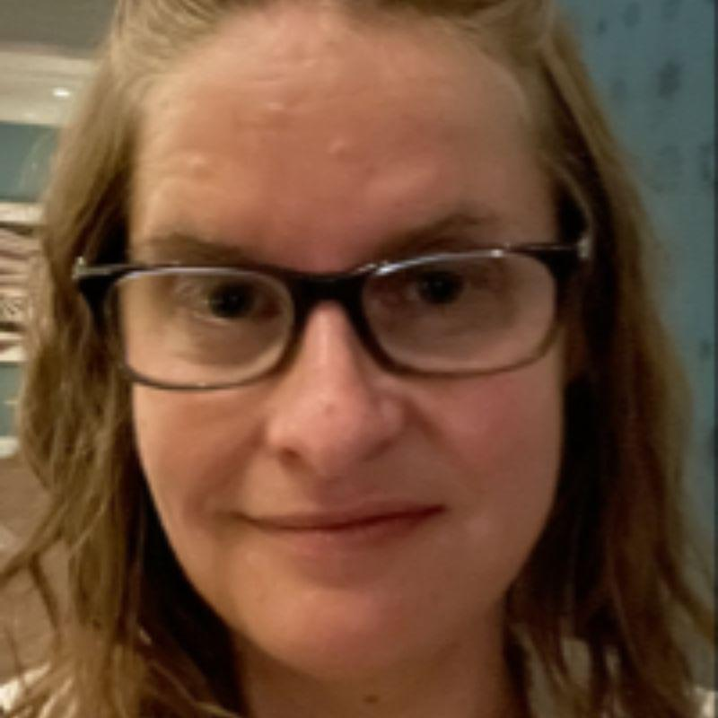 Image of Suzanne Marie Simmons, PMHNP