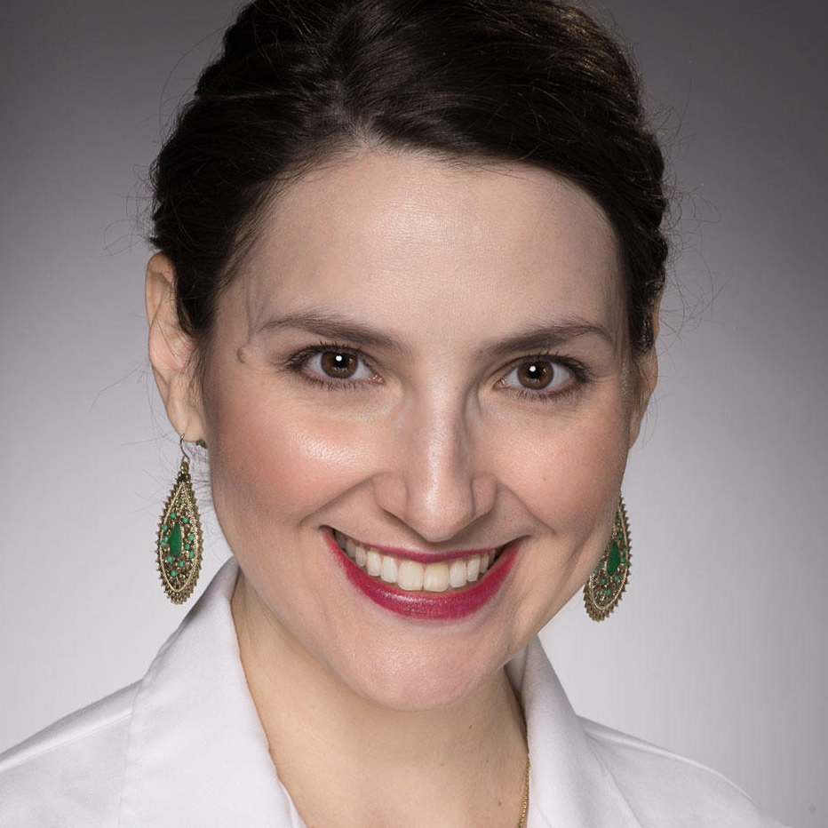 Image of Dr. Alexandra Flores, MD